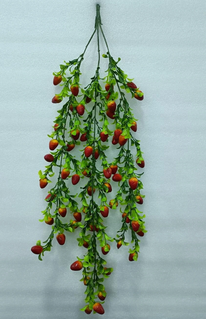 Strawberry On Green Leaf Creeper